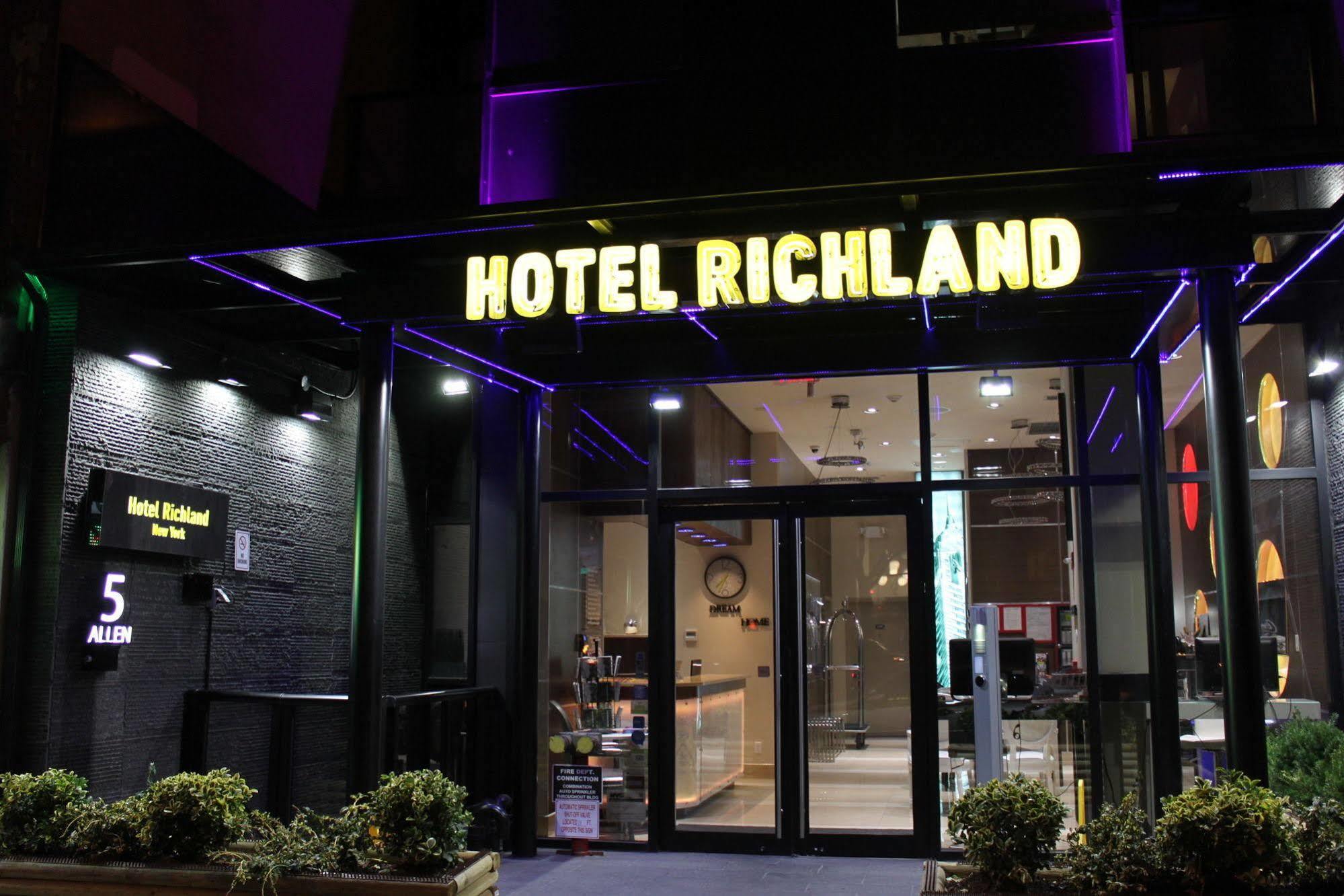 โรงแรมริชแลนด์ แอลอีเอส นิวยอร์ก ภายนอก รูปภาพ